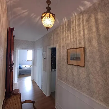 Am Grasberg 公寓 *